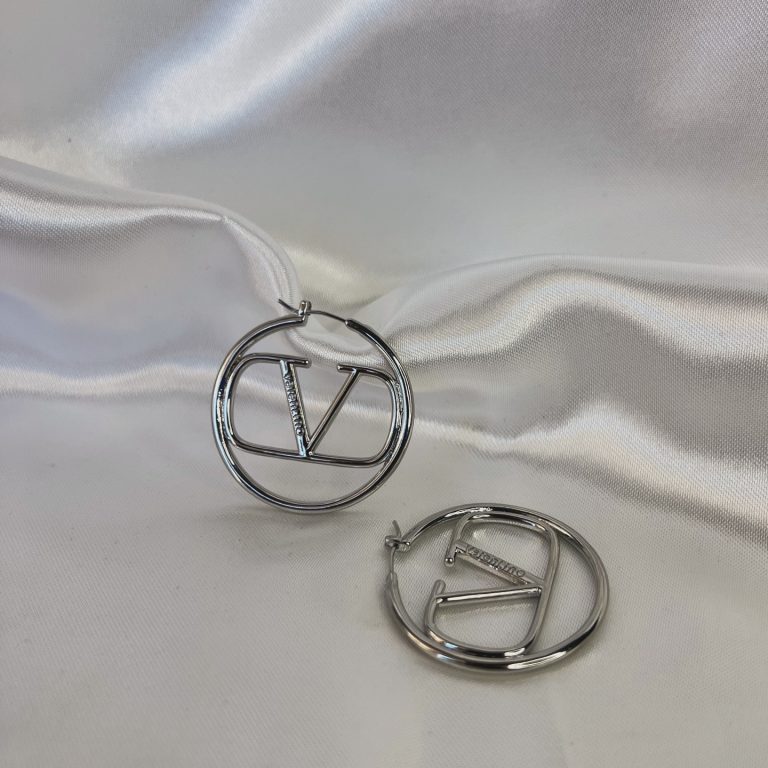 Instagram post from krikos_jewels. This post is in position 6.