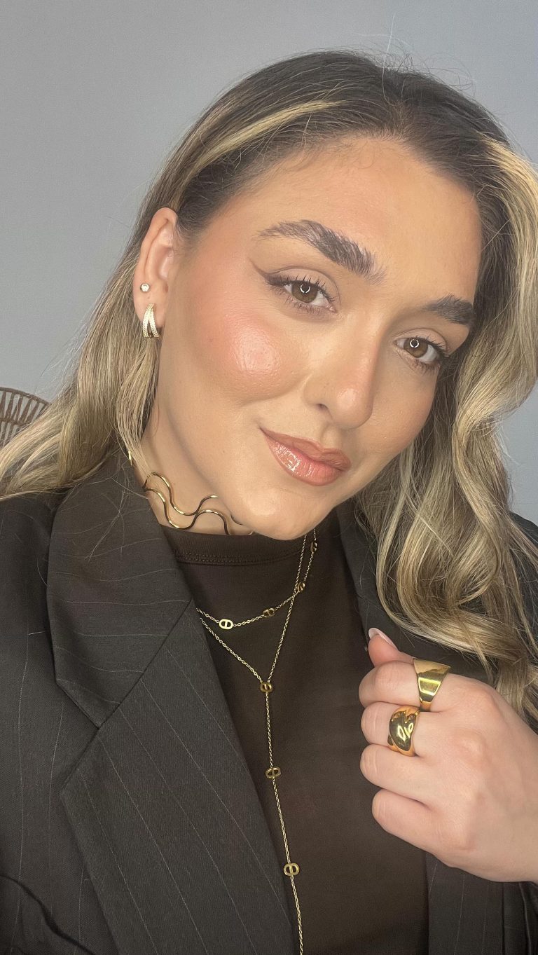 Instagram post from krikos_jewels. This post is in position 2.